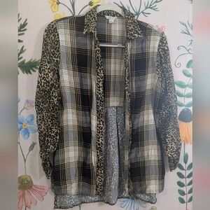 Cato Plaid and Leopard Print Women's Button Down Shirt